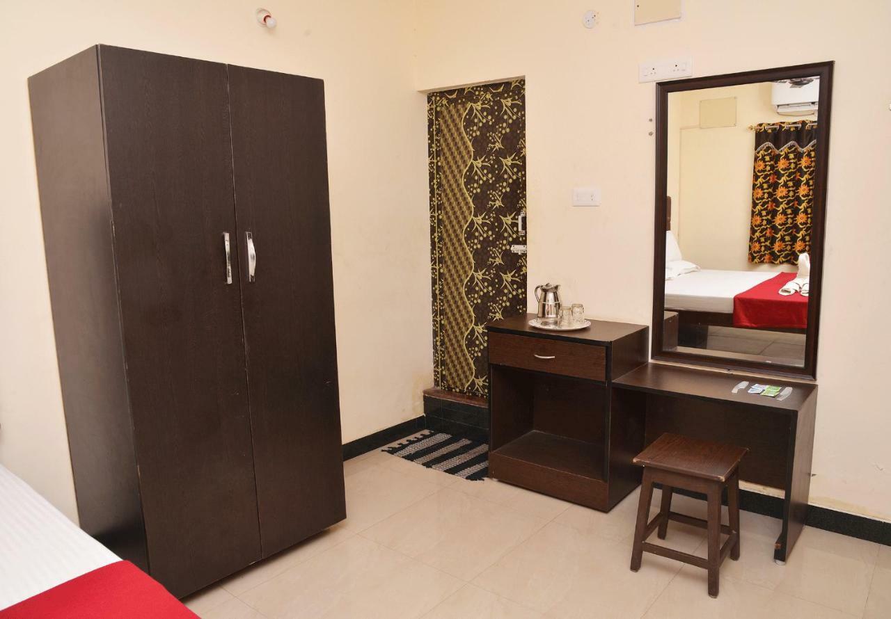 Krish Residency Hotel Madurai Exterior foto