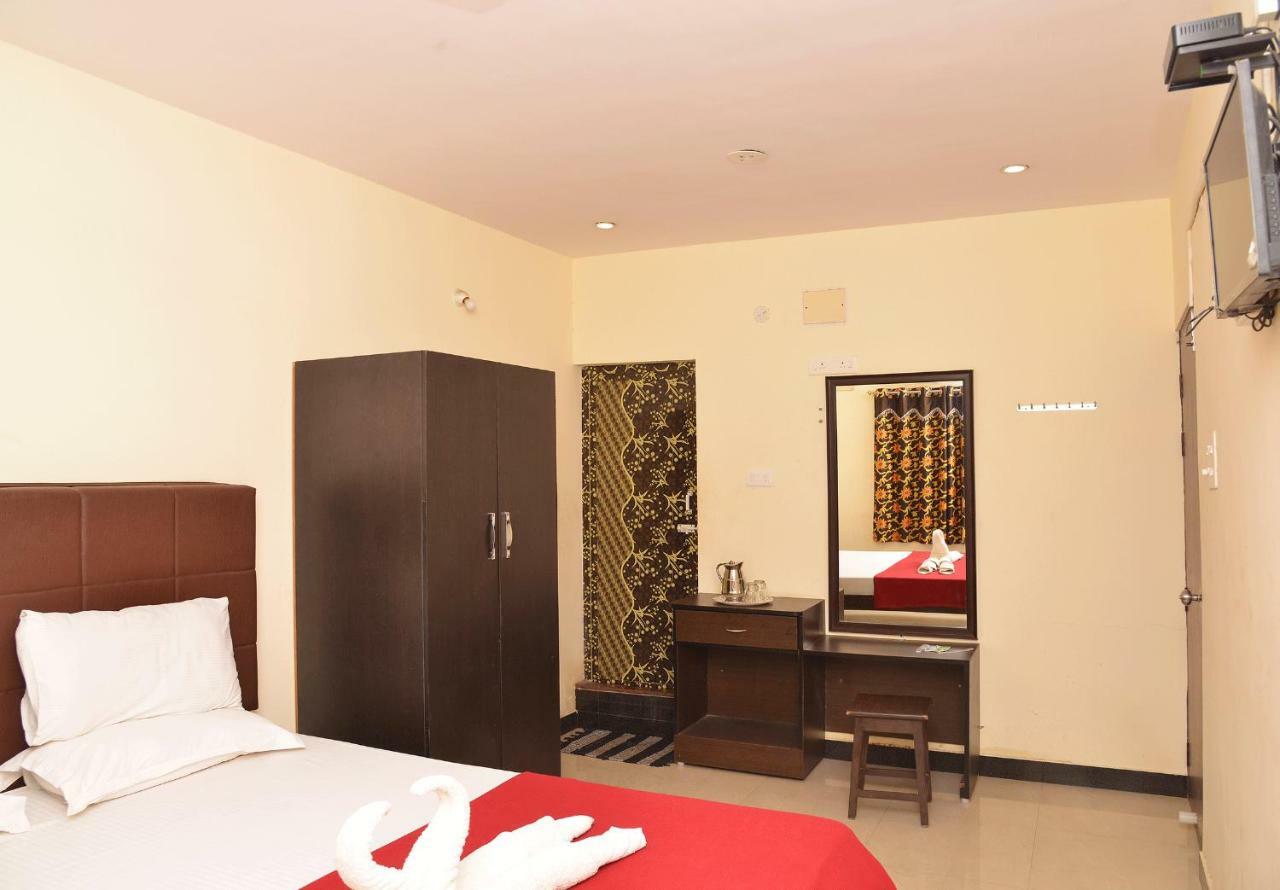 Krish Residency Hotel Madurai Exterior foto