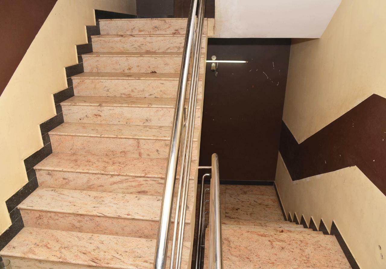 Krish Residency Hotel Madurai Exterior foto