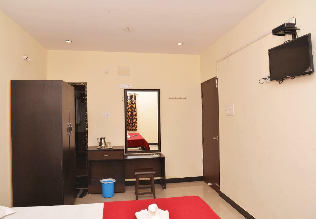 Krish Residency Hotel Madurai Exterior foto